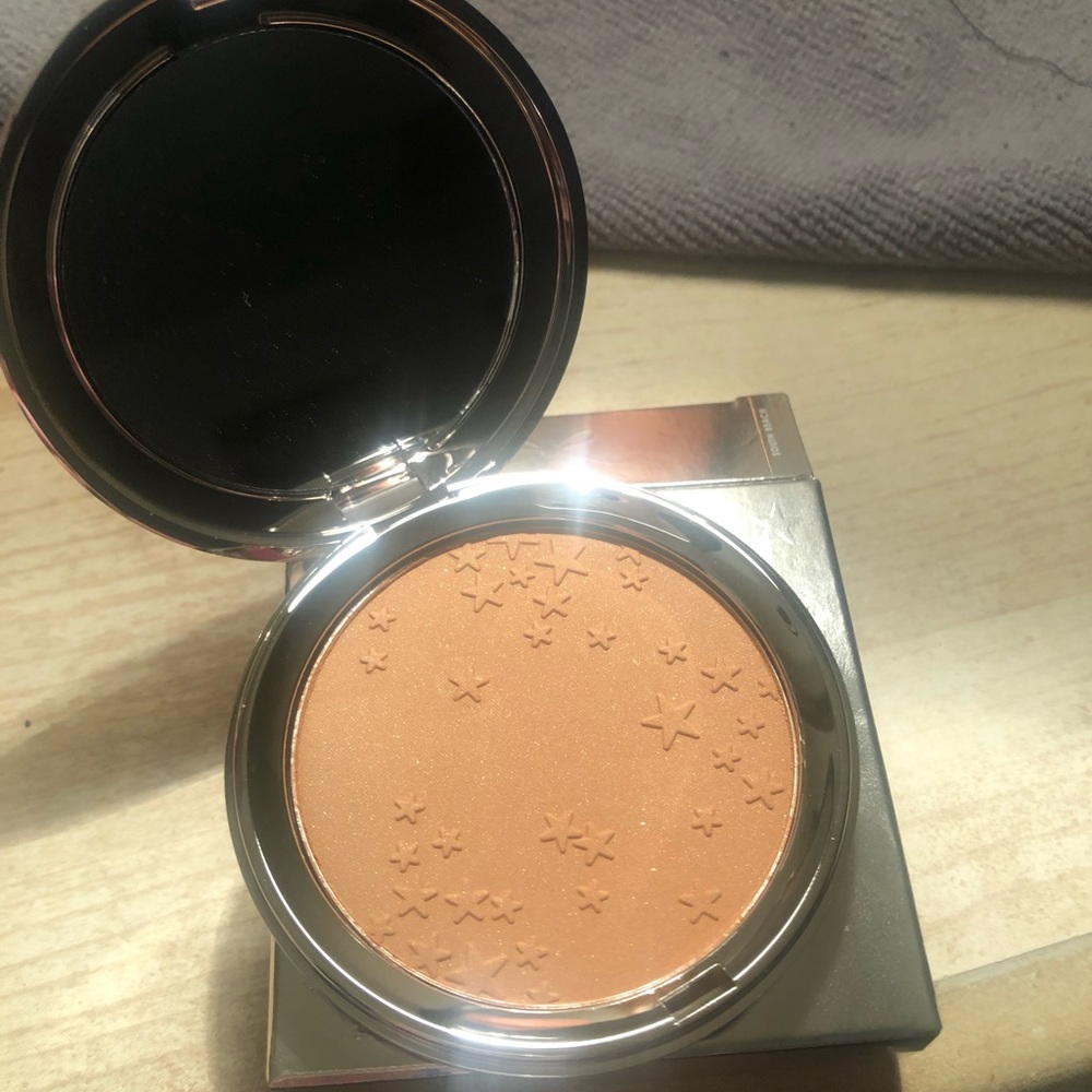 Ciate Bronzer ❤️💋NIB❤️💋